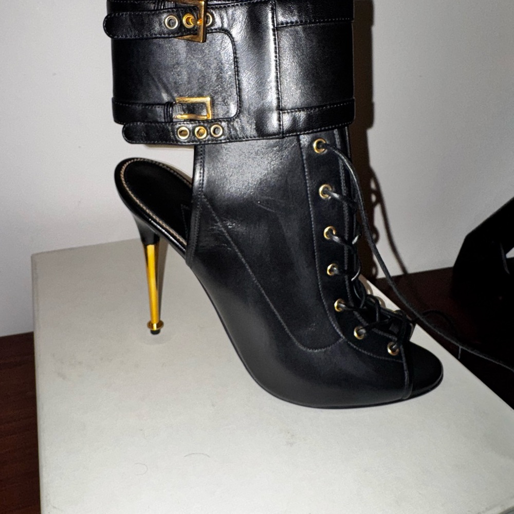 Tom Ford Gray Lace-Up Booties